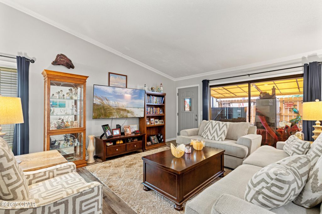 Image 7 of property listing at 17462 Front Beach Road 24C, Panama City Beach, FL 32413