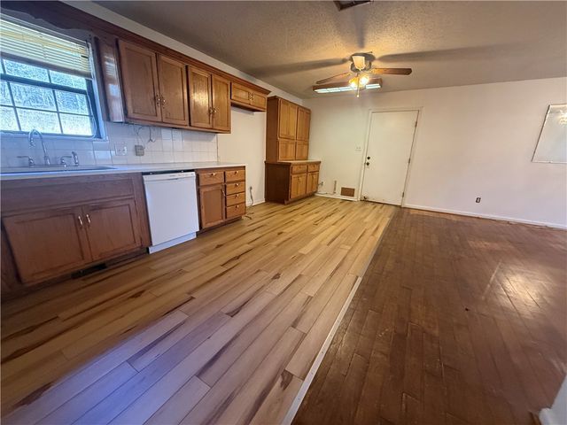 315 Sims Hollow Road, Russellville, AR 72802