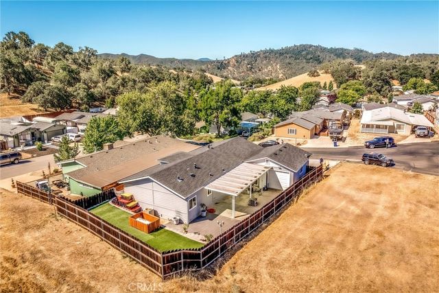 4142 Welsh Way, Paso Robles, CA 93446