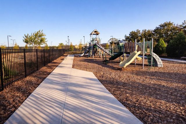 36379 GARDEN WALL WAY, Zephyrhills, FL 33541