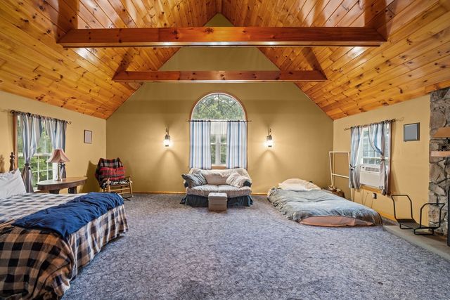 133 Killiney Woods, Millville, MA 01529