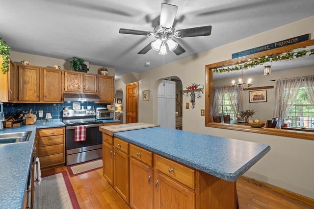 133 Killiney Woods, Millville, MA 01529