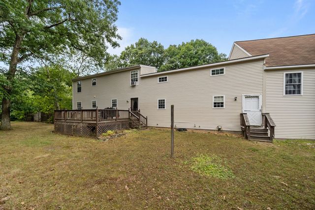 133 Killiney Woods, Millville, MA 01529