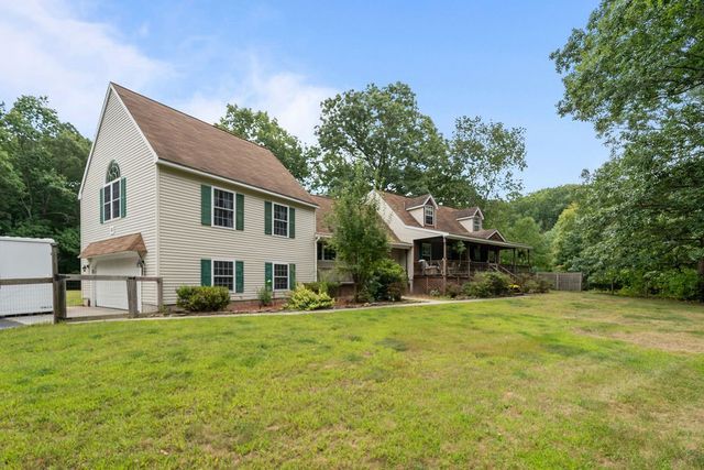 133 Killiney Woods, Millville, MA 01529