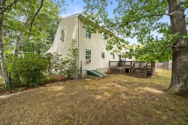 133 Killiney Woods, Millville, MA 01529