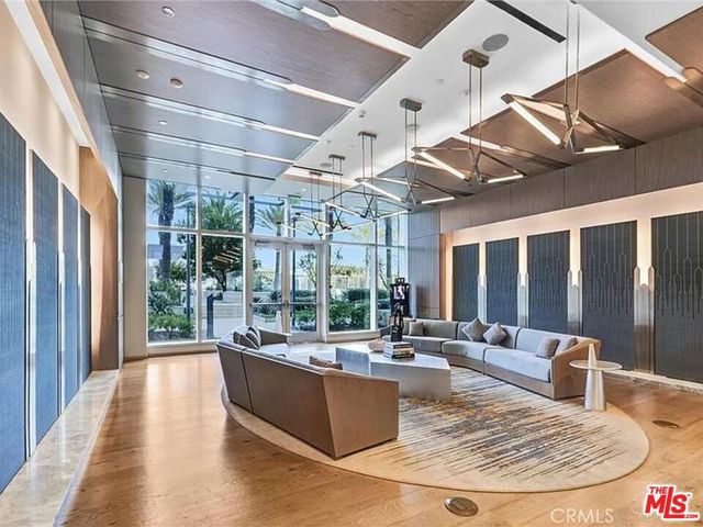 877 Francisco Street 505, Los Angeles, CA 90017