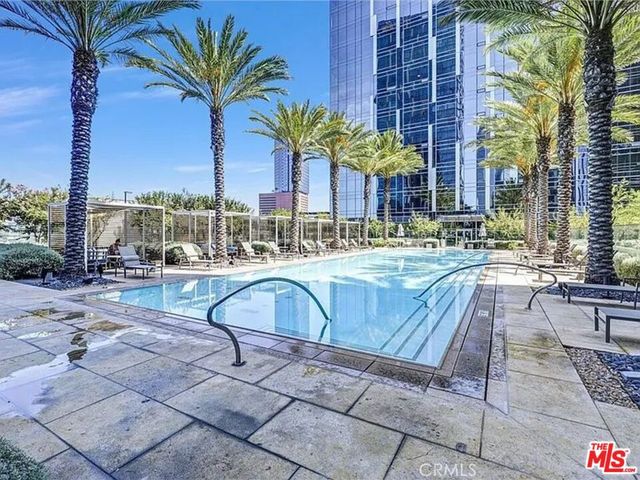 877 Francisco Street 505, Los Angeles, CA 90017