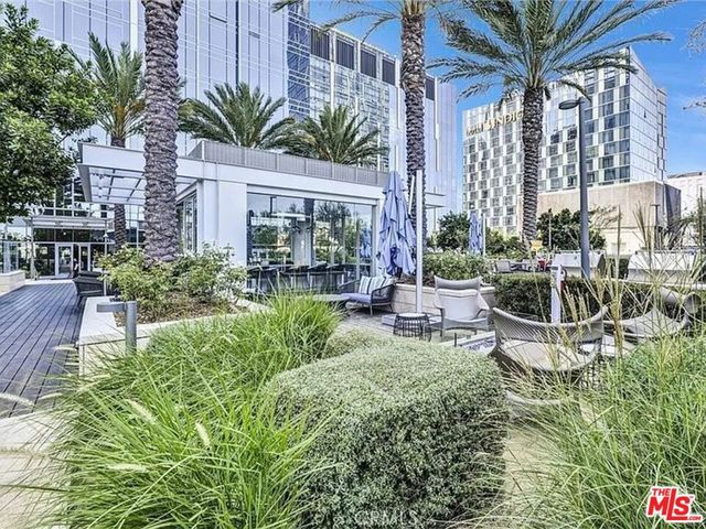 877 Francisco Street 505, Los Angeles, CA 90017