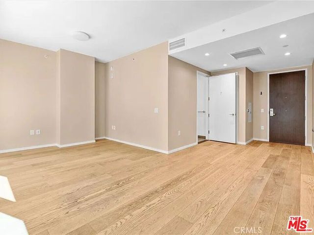 877 Francisco Street 505, Los Angeles, CA 90017