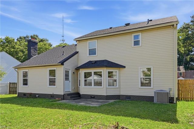 852 Trillium PL, Virginia Beach, VA 23464