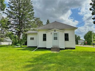 1008 Ludlow Avenue, Cameron, WI 54822