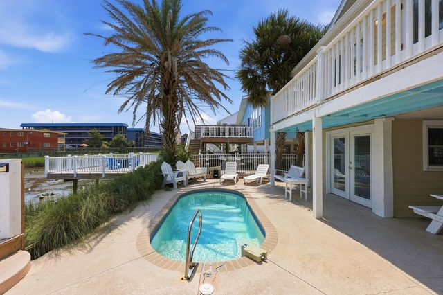 6108 Nixon St., North Myrtle Beach, SC 29582