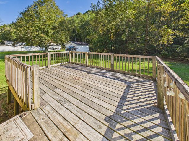 581 Sherwood Drive, Huntington, WV 25704