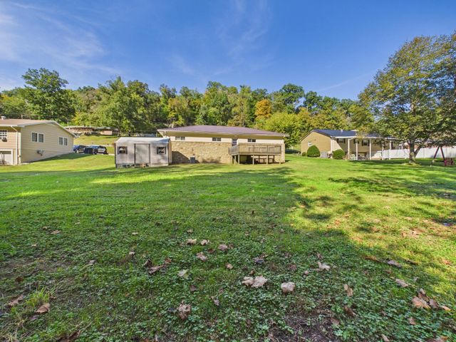 581 Sherwood Drive, Huntington, WV 25704
