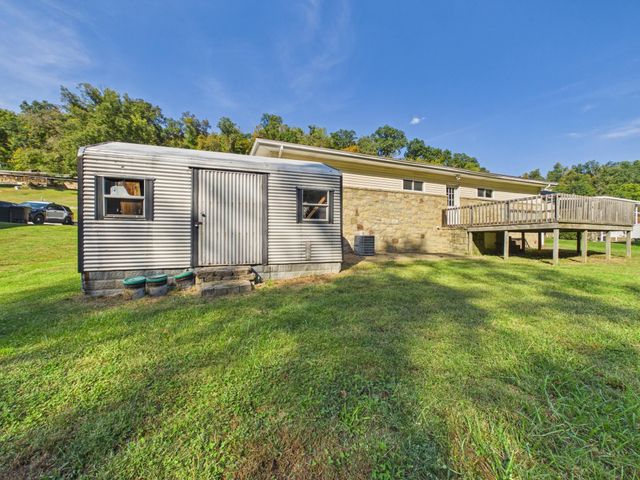 581 Sherwood Drive, Huntington, WV 25704