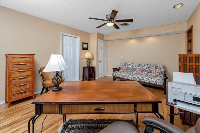 8759 ORIENT WAY NE, St Petersburg, FL 33702