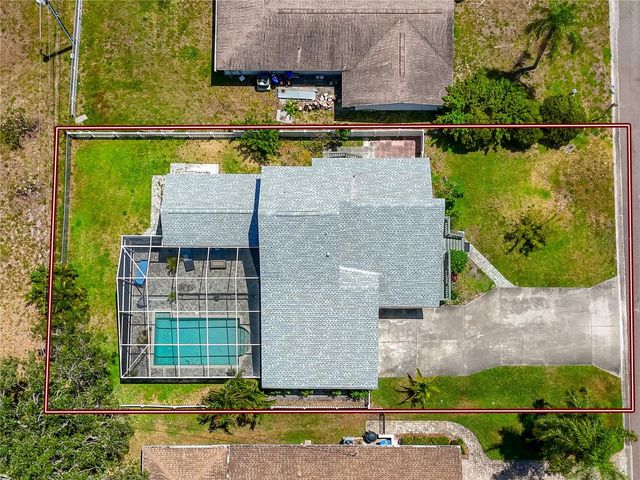 8759 ORIENT WAY NE, St Petersburg, FL 33702