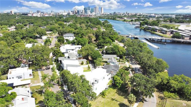 2728 N RIDGEWOOD AVENUE 1, Tampa, FL 33602