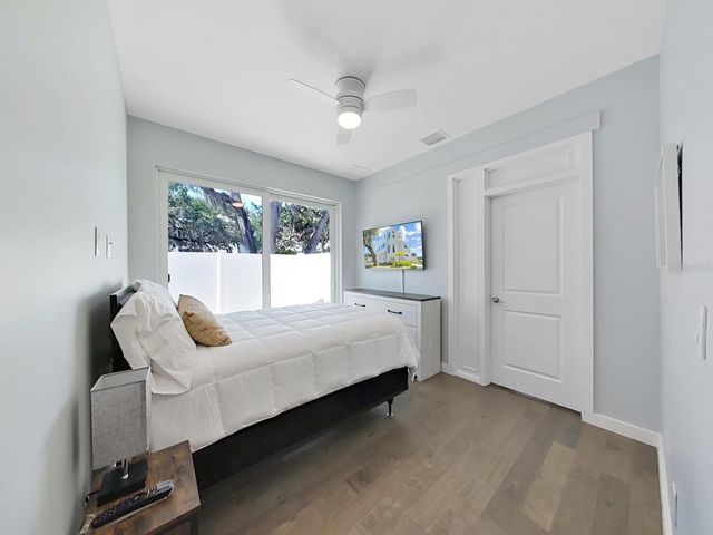 2728 N RIDGEWOOD AVENUE 1, Tampa, FL 33602