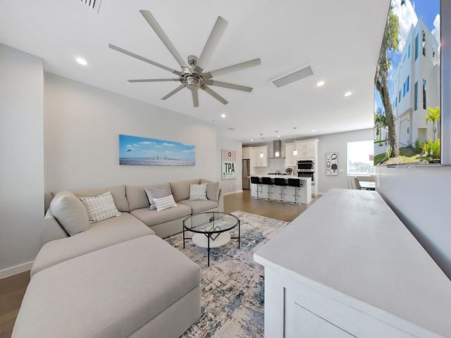 2728 N RIDGEWOOD AVENUE 1, Tampa, FL 33602