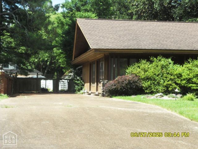 2 Virginia Road, Newport, AR 72112