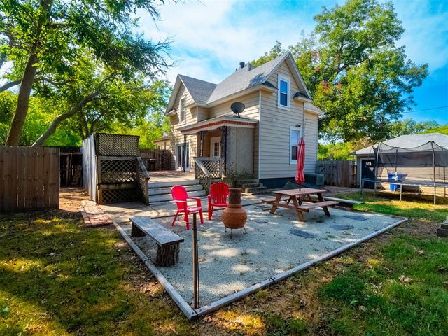 307 E Main Street, Tecumseh, OK 74873