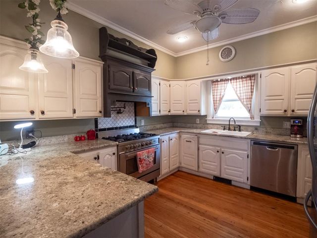 307 E Main Street, Tecumseh, OK 74873