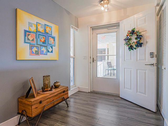 675 W Lake Jasmine Circle 206, Vero Beach, FL 32962