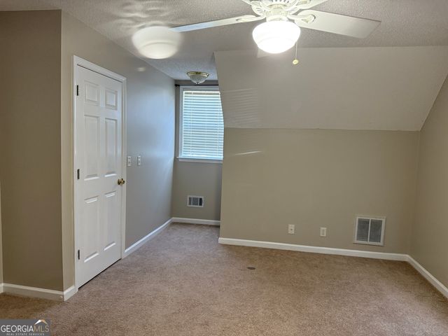 71 Williamson Trace, Williamson, GA 30292