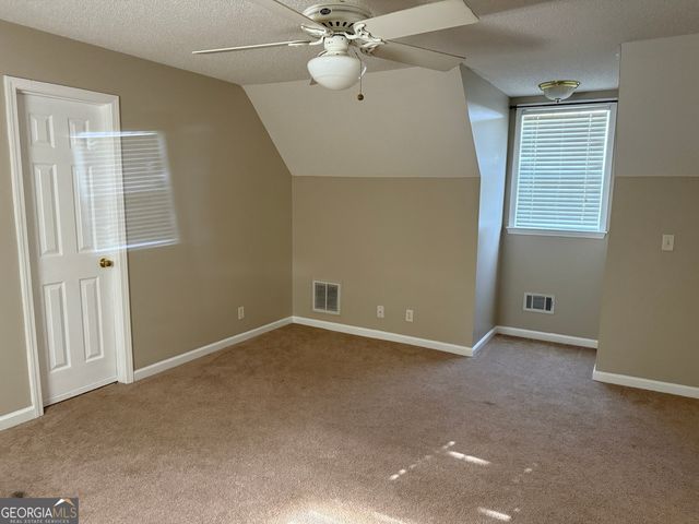 71 Williamson Trace, Williamson, GA 30292
