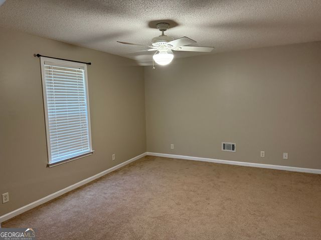 71 Williamson Trace, Williamson, GA 30292