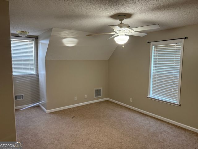 71 Williamson Trace, Williamson, GA 30292
