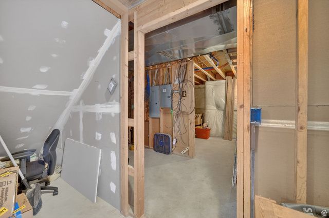 182 W CASI WAY, Saratoga Springs, UT 84045