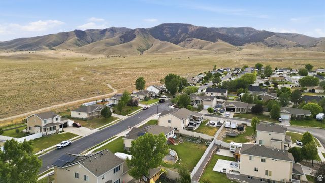 182 W CASI WAY, Saratoga Springs, UT 84045