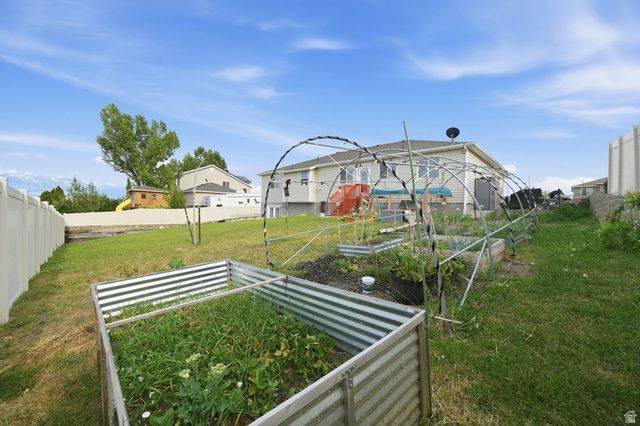 182 W CASI WAY, Saratoga Springs, UT 84045