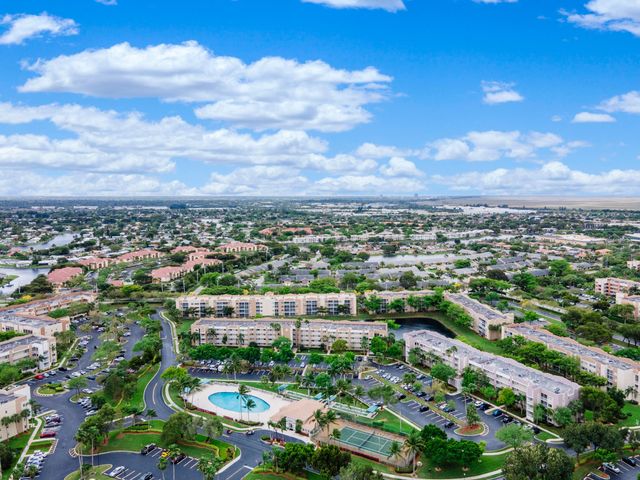 9511 Weldon Circle G207, Tamarac, FL 33321