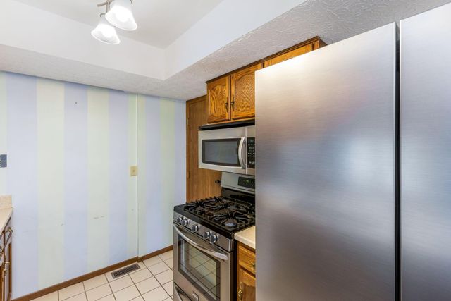 5392 Woodville Court, Columbus, OH 43230