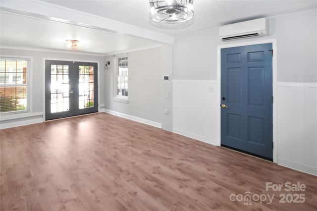 1101 Pee Dee Avenue, Albemarle, NC 28001