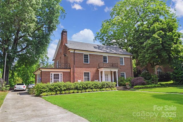 1101 Pee Dee Avenue, Albemarle, NC 28001