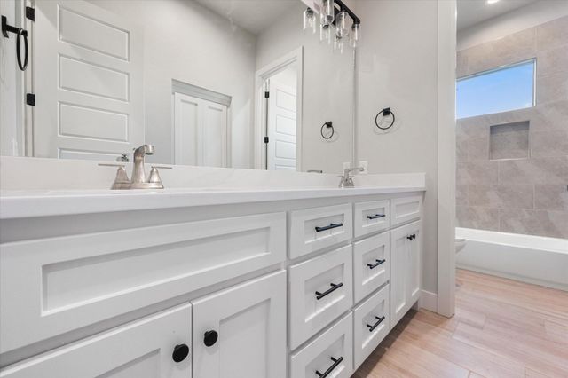 1124 Cooper Drive, New Home, TX 79383