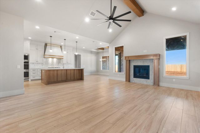 1124 Cooper Drive, New Home, TX 79383