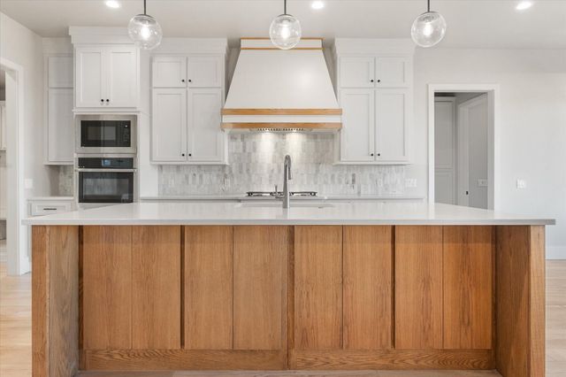 1124 Cooper Drive, New Home, TX 79383