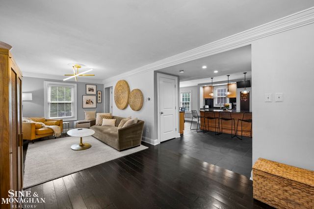 779 Saint Clair Street, Grosse Pointe, MI 48230