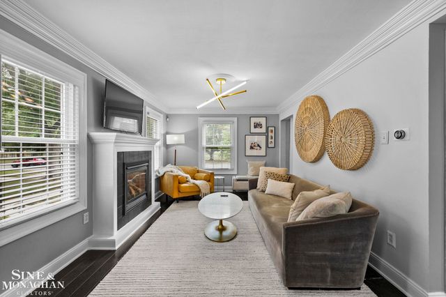 779 Saint Clair Street, Grosse Pointe, MI 48230