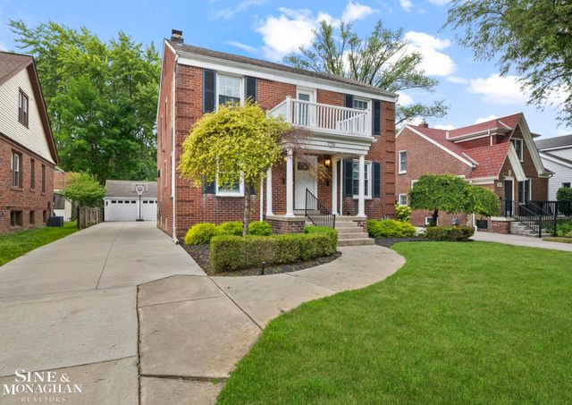 779 Saint Clair Street, Grosse Pointe, MI 48230