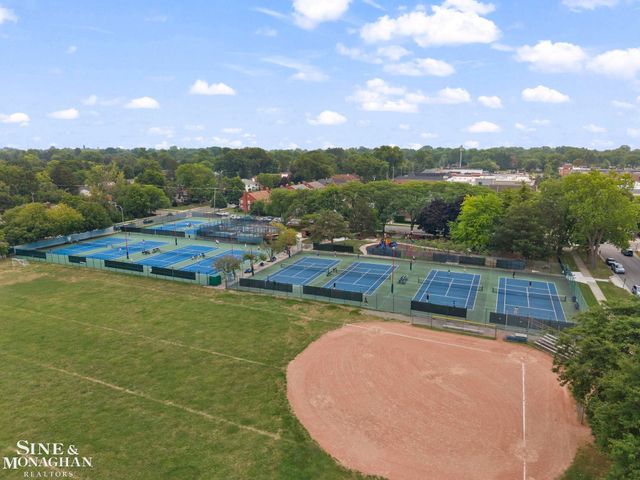 779 Saint Clair Street, Grosse Pointe, MI 48230