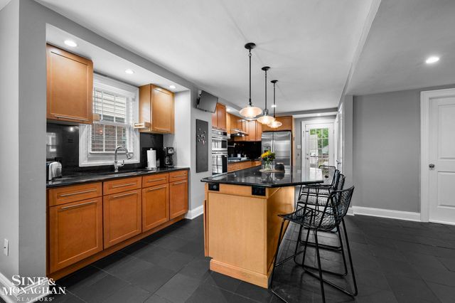 779 Saint Clair Street, Grosse Pointe, MI 48230