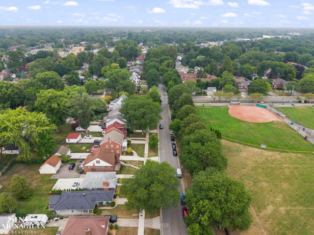 779 Saint Clair Street, Grosse Pointe, MI 48230