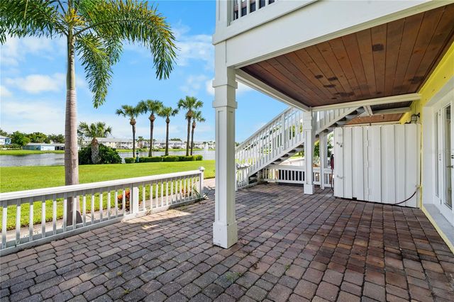 111 SEAHORSE DRIVE SE A, St Petersburg, FL 33705