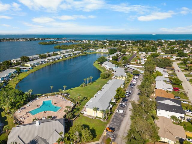 111 SEAHORSE DRIVE SE A, St Petersburg, FL 33705